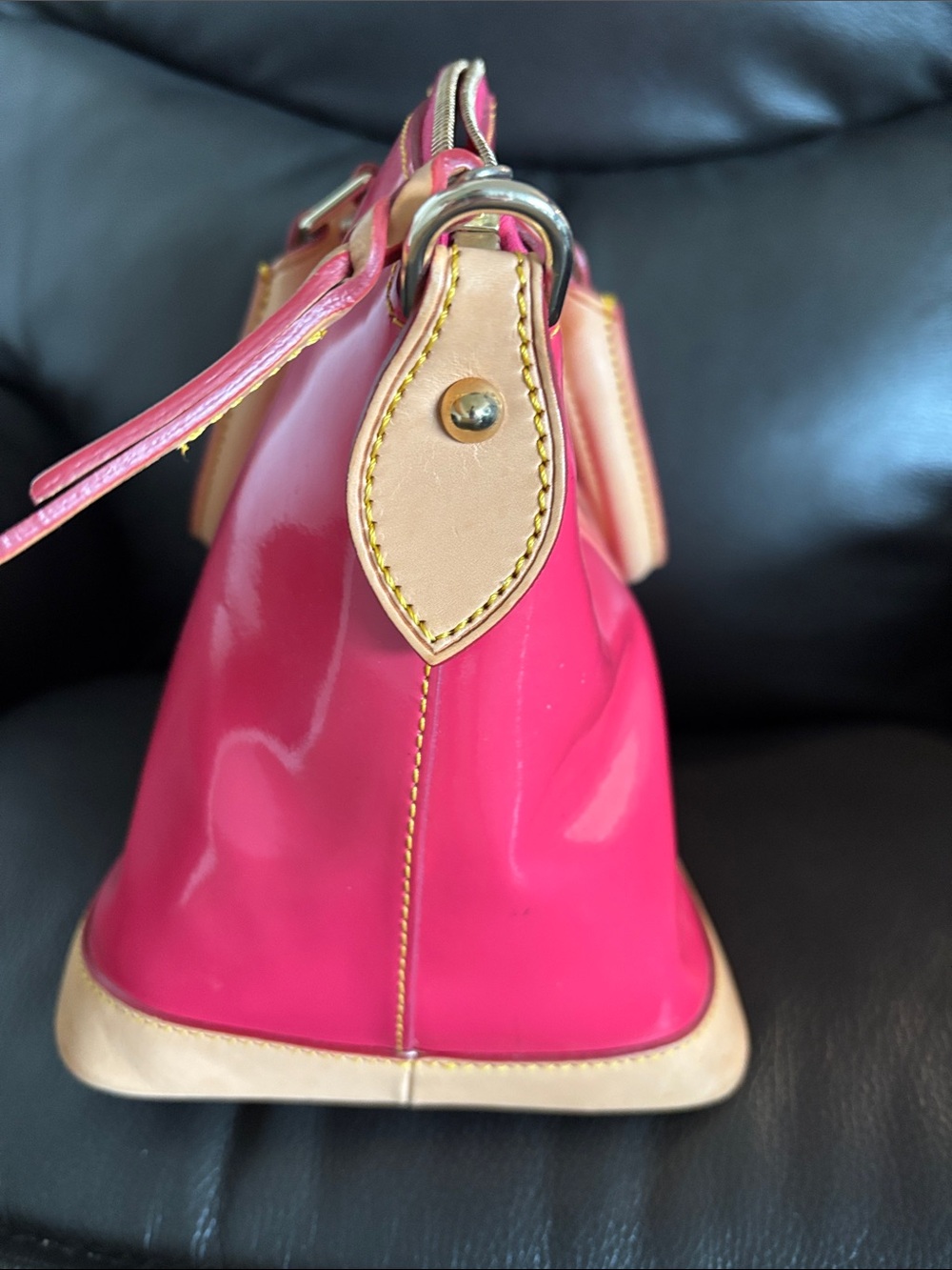 Dooney & Burke Hot Pink Patent Purse With Tan Trim - Picture 7 of 14